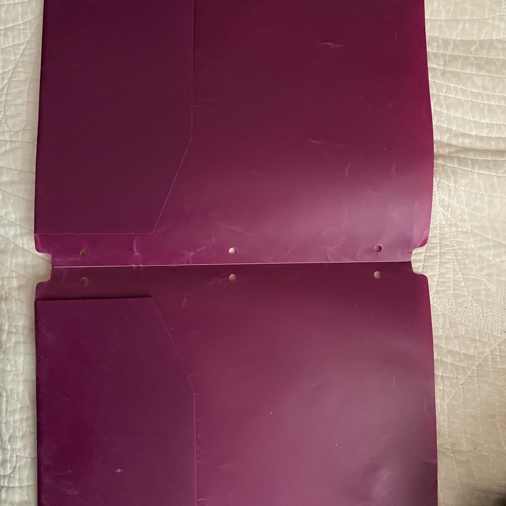 Folders - Picture 7 of 7
